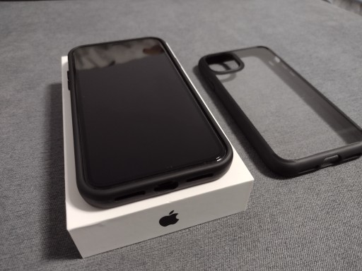 Zdjęcie oferty: Telefon iPhone 11 64gb