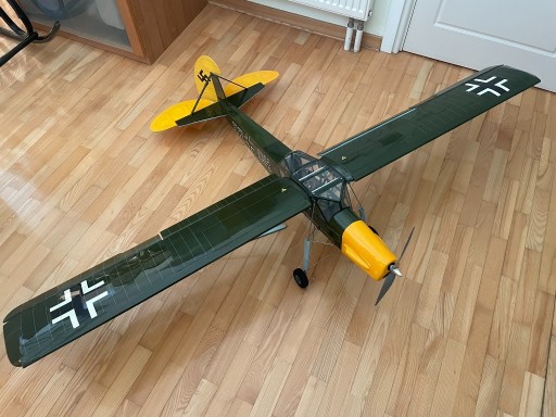 Zdjęcie oferty: Model zdalnie sterowany Fieseler Fi-156 Storch