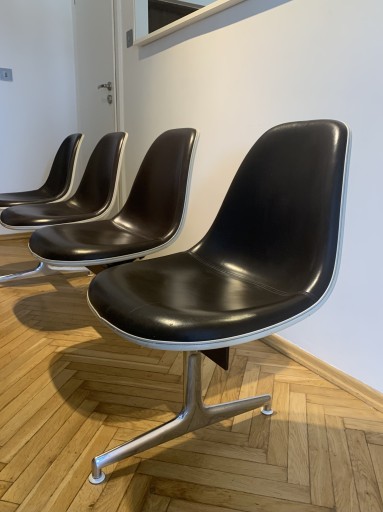 Zdjęcie oferty: Kolekcjonerski VITRA Fiberglas Charles&Ray Eames