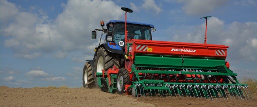 Zdjęcie oferty: Siewnik zbożowy AGRO-MASZ stopkowy 