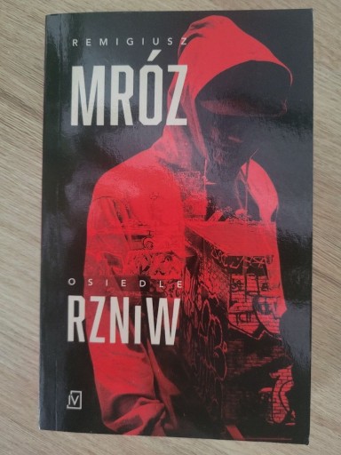 Zdjęcie oferty: REMIGIUSZ MRÓZ OSIEDLE RZNIW