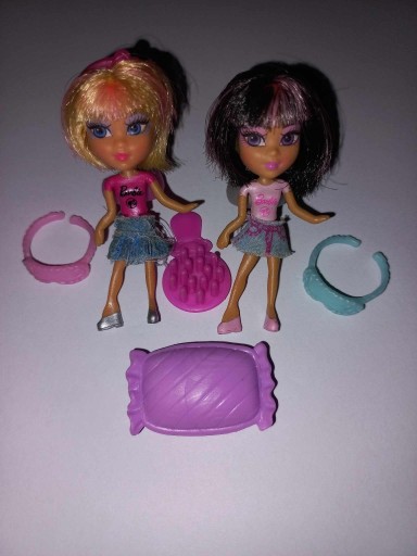 Zdjęcie oferty: mini laleczki barbie - pierścionki