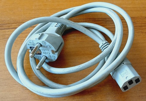 Zdjęcie oferty: Przewód zasilający do komputera/monitora/drukarki