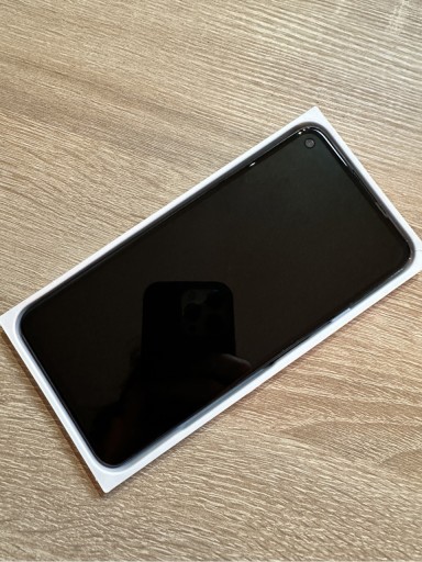 Zdjęcie oferty: Pixel 4a 5g, 128 GB + case spigen