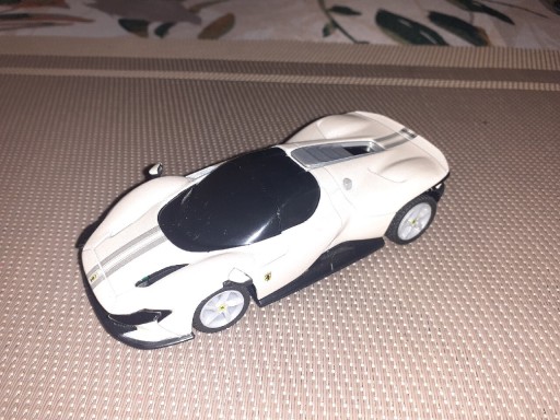 Zdjęcie oferty: SHELL Ferrari 330 P4 i Daytona SP3 1:14