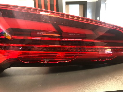 Zdjęcie oferty: Tylne Lampy Audi Q5 USA