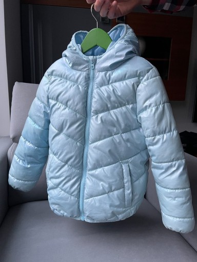 Zdjęcie oferty: Kurtka na zimę pikowana kurtka Sinsay 116