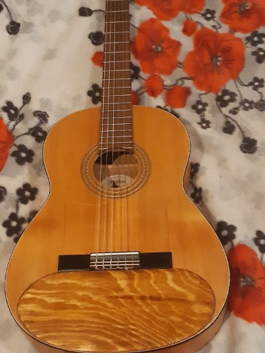 Zdjęcie oferty: Gitara klasyczna Hofner HF12 po naprawie. 