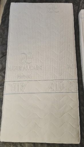 Zdjęcie oferty: Materac lateksowy Havea Baby 140x70