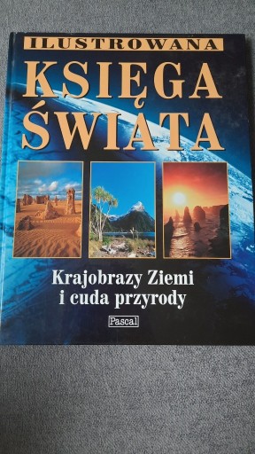 Zdjęcie oferty: Ilustrowana Księga Świata