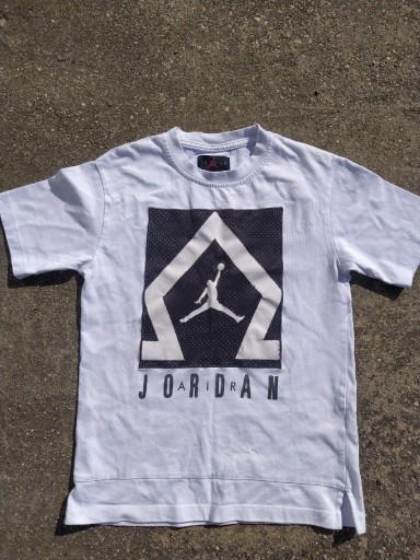 Zdjęcie oferty: Jordan AIR Diamonds t-shirt boys. Koszulka M