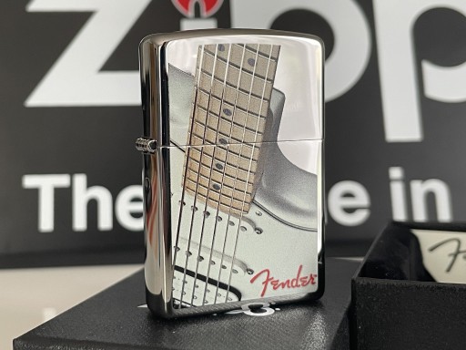 Zdjęcie oferty: Zapalniczka Zippo 2015 Fender Guitar gitara NOWA