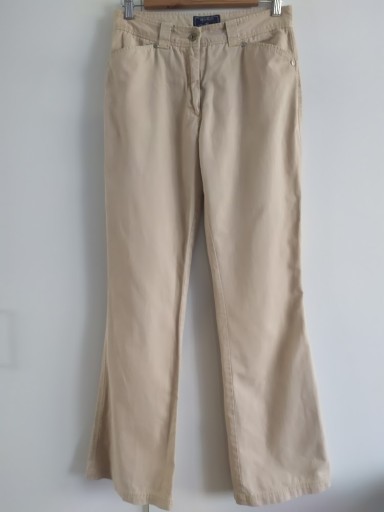 Zdjęcie oferty: RESERVED spodnie beżowe dzwony S XS