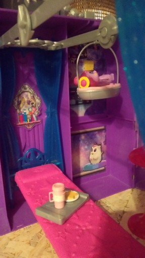 Zdjęcie oferty: Barbie gwiezdna przygoda pałac domek
