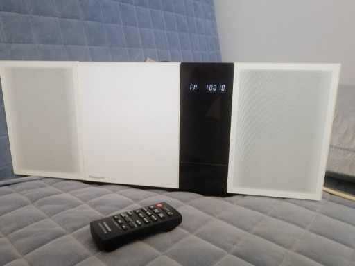 Zdjęcie oferty: Panasonic SC-HC49 FM, CD, USB, BT, MP3 Pilot W-wa