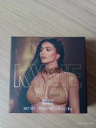 Zdjęcie oferty: Kylie Jenner Rozświetlacz Good as Gold 8 g