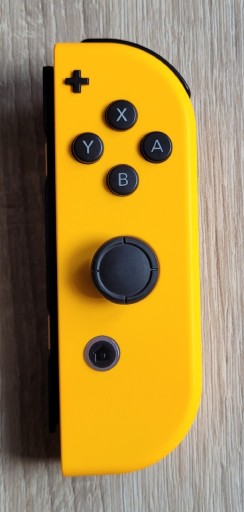 Zdjęcie oferty: Prawy Joy-con pomarańczowy Nintendo Switch 