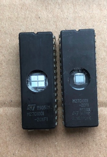 Zdjęcie oferty: M27C1001-20F1 -15F1 27C1001 EPROM UV 1MB STM