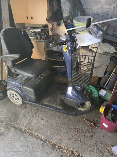 Zdjęcie oferty: Wózek dla seniora 