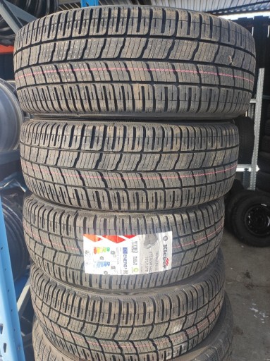 Zdjęcie oferty: 4 Opony całoroczne Kleber Transpro 4S 215/65R16C