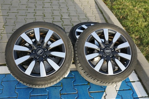 Zdjęcie oferty: Felgi Audi OEM 17x8 ET47 5x112 dekielki A4 B6 B7