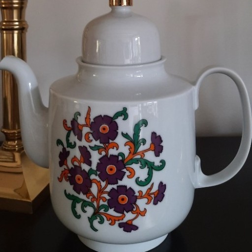 Zdjęcie oferty: Porcelanowy dzbanek Henneberg Porcelana GDR 