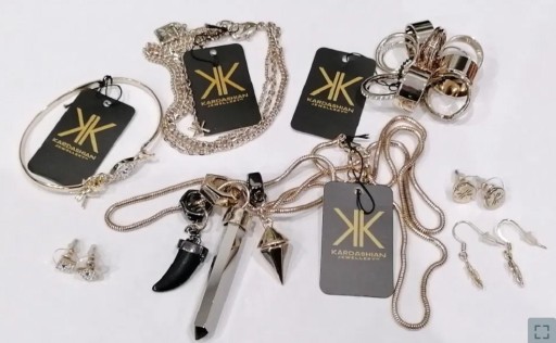 Zdjęcie oferty: Zestaw biżuterii Kim Kardashian