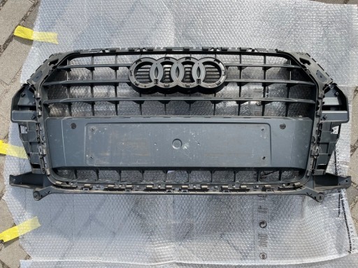 Zdjęcie oferty: Grill, atrapa Audi Q3 8U0 lift, PDC czujnik
