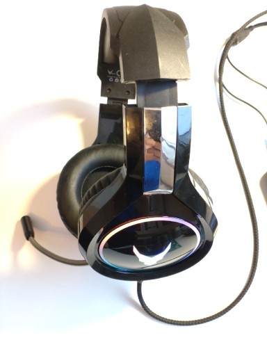 Zdjęcie oferty: Słuchawki gamingowe mikrofon VARR RGB + GRATIS