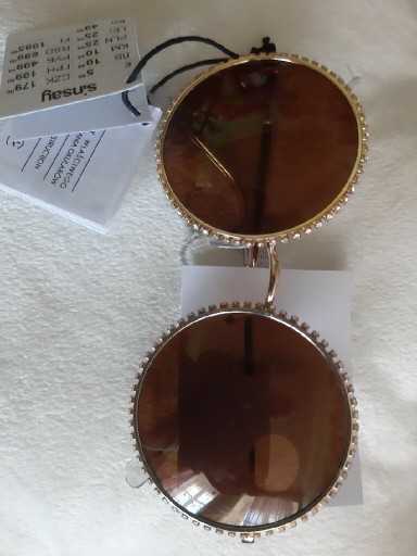 Zdjęcie oferty: Okulary przeciwsłoneczne damskie lenonki 