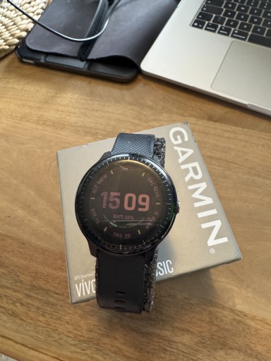 Zdjęcie oferty: Garmin Vivoactive 3 music