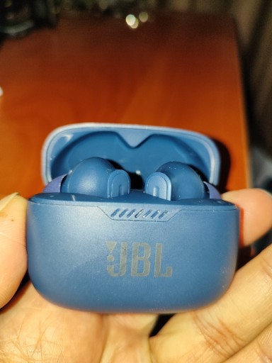 Zdjęcie oferty: Słuchawki dokanałowe JBL Tune 230NC TWS