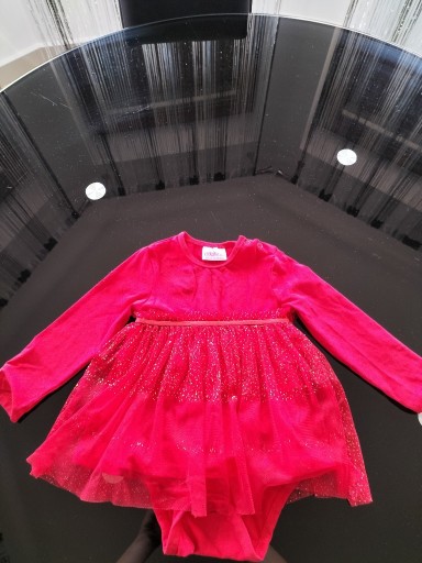 Zdjęcie oferty: Sukienka dla dziewczynki i koszulka rozm. 80