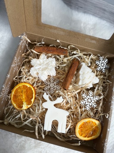Zdjęcie oferty: Box świąteczny z świecami sojowymi 