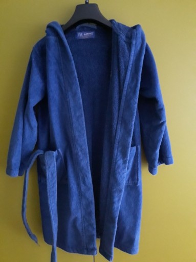 Zdjęcie oferty: Szlafrok z bawełny dla 9-10 latka wyprod. w Turcji