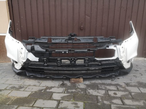 Zdjęcie oferty: Zderzak przód Mitsubishi Outlander III LIFT 