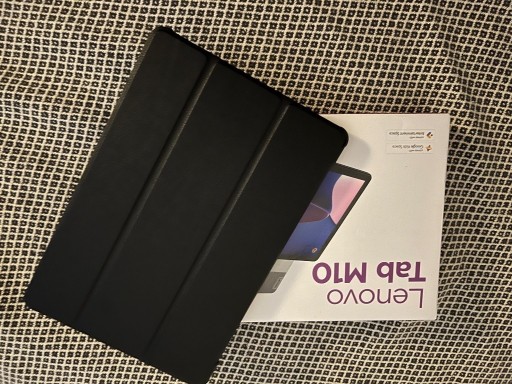 Zdjęcie oferty: Tablet Lenovo M10 TB328FU + ETUI