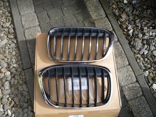 Zdjęcie oferty: KRATA PRZEDNIA NERKI WLOT GRILL ATRAPA BMW X1 F48 