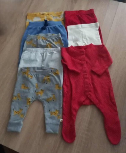 Zdjęcie oferty: Paka ubranek niemowlęcych 56-62 cm