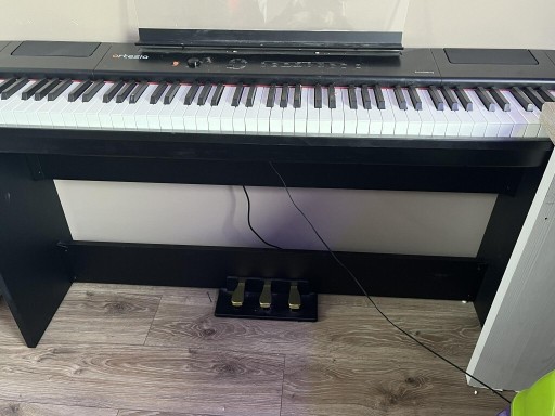 Zdjęcie oferty: Pianino Cyfrowe Artesia