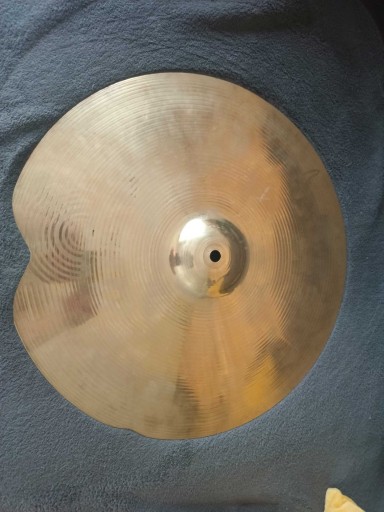 Zdjęcie oferty: SABIAN XS20 MEDIUM THIN CRASH 16" USZKODZONY