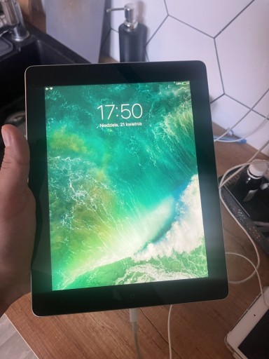 Zdjęcie oferty: Tablet Apple iPad 4 - 16 gb