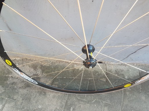 Zdjęcie oferty: Koło przód Mavic cosmic Elite 28" szosa