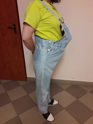 Zdjęcie oferty: Dżinsowe spodnie ciążowe "ogrodniczki"