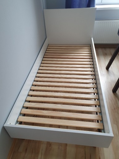 Zdjęcie oferty: Łóżko VOX Concept 90 cm + podłoga łóżka na taśmie