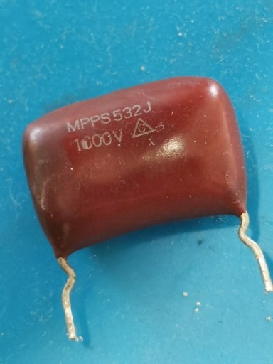 Zdjęcie oferty: Kondensator poliestrowy MPPS532J 1000V