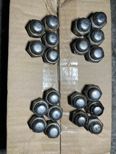 Zdjęcie oferty: ŚRUBY NAKRĘTKI KOŁA QASHQAI 20 SZTUK KOMPLET