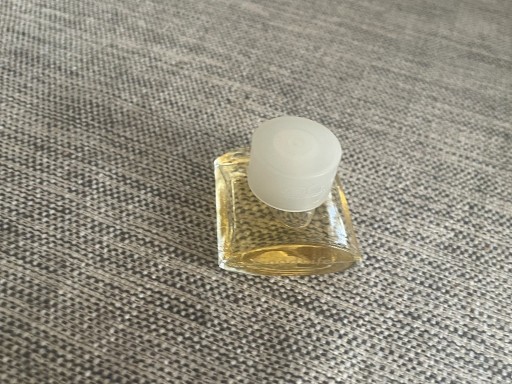 Zdjęcie oferty: Davidoff Good Life miniaturka kolekcjonerska - 5 ml edp