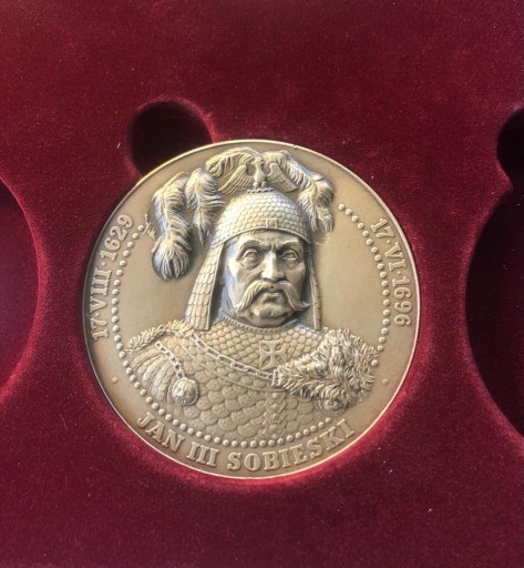 Zdjęcie oferty: Medal Jan III Sobieski - 1990r - TWO