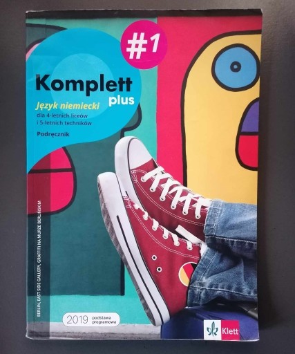 Zdjęcie oferty: Komplett plus 1 podręcznik do niemieckiego